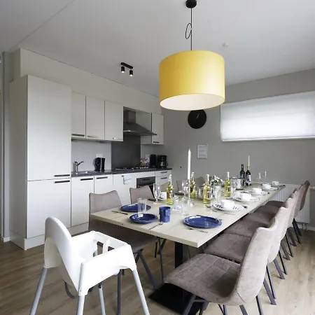 Detached With Six Bedrooms, Close To A * Heimbach